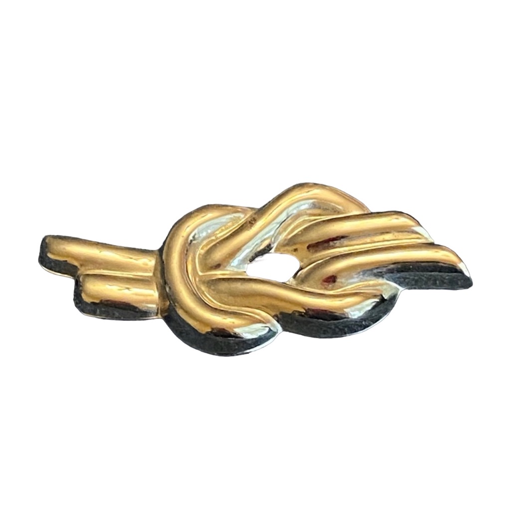 282 Connection Silver Brooch